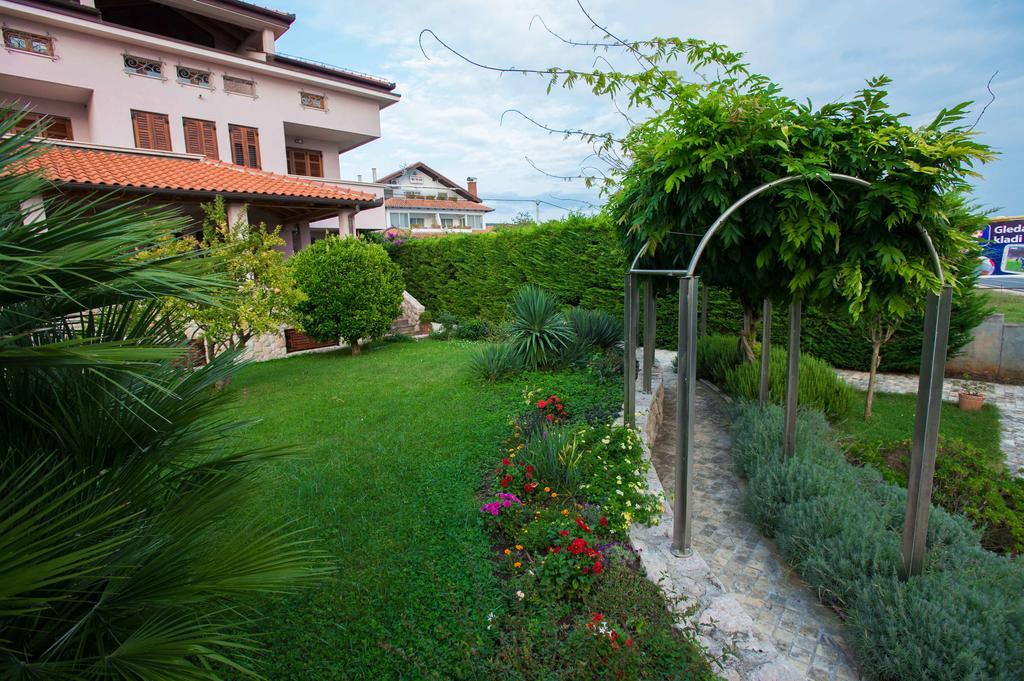 Villa Amalija Sukošan Extérieur photo